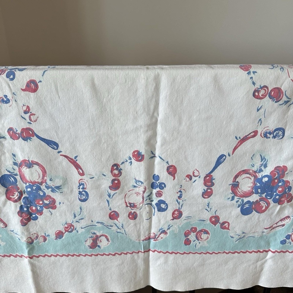 VTG Fruit Basket Tablecloth 1950's Blue Red Cotton 44x39 Square - Picture 2 of 10